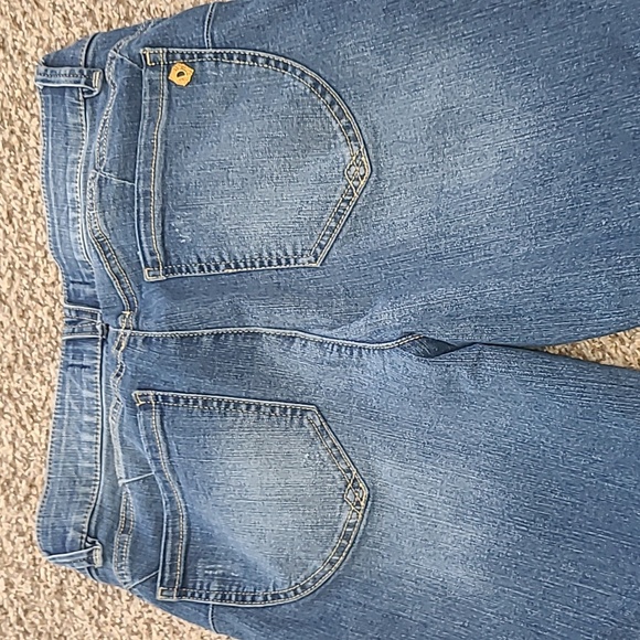 Democracy Mid-Wash  Jeans - Picture 6 of 6